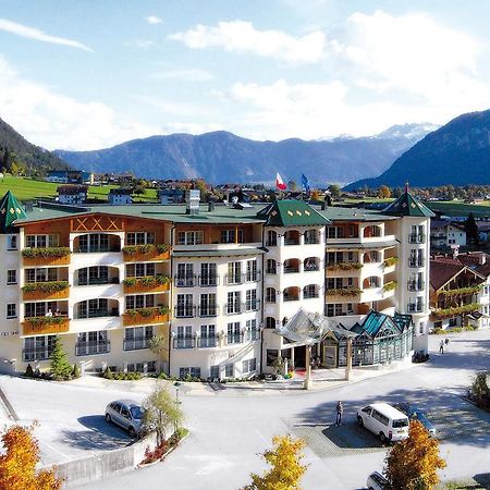 Vier Jahreszeiten Wellnessresort Achensee 마우라흐 외부 사진