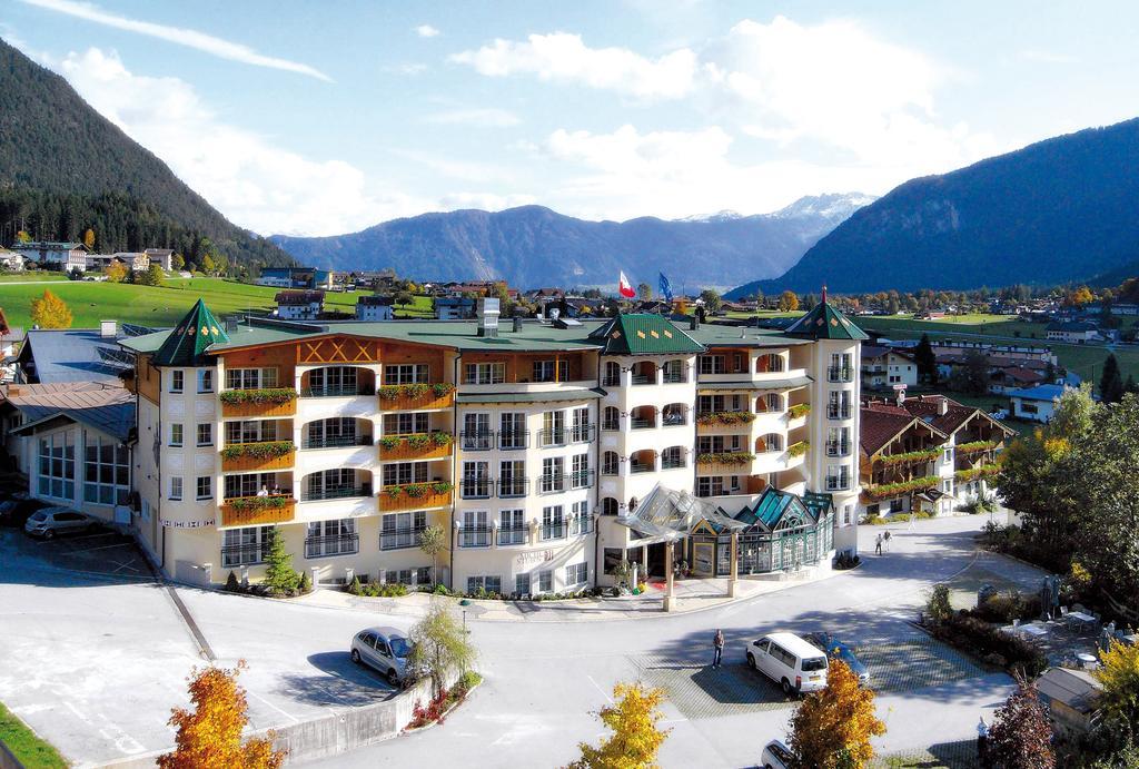 Vier Jahreszeiten Wellnessresort Achensee 마우라흐 외부 사진